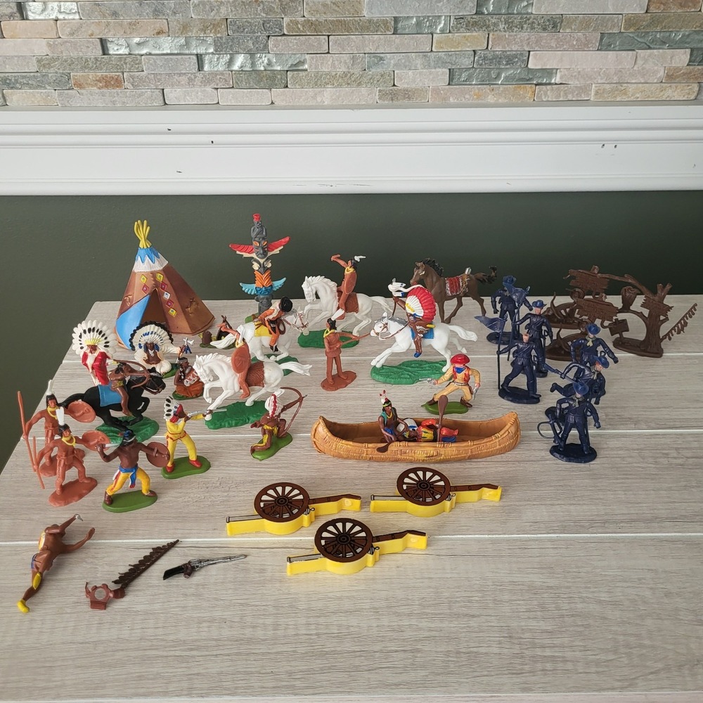 Vintage Britains lot 1960s-70s Figures Native Americans Army Wild West